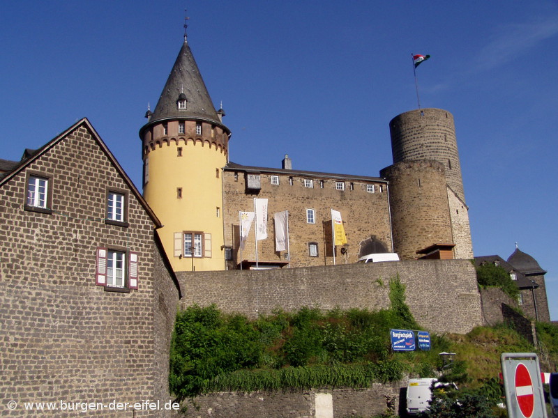 Genovevaburg in Mayen